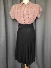 Load image into Gallery viewer, 1940s Pink Checked And Black Colour Block Dress