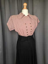 Load image into Gallery viewer, 1940s Pink Checked And Black Colour Block Dress