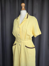 Load image into Gallery viewer, 1940s Yellow Linen Dress With Brown Detailing and Pockets
