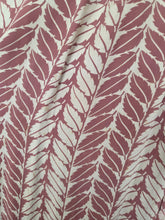 Load image into Gallery viewer, 1940s Dusky Pink and White Leaf Print Dress