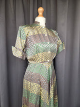 Load image into Gallery viewer, Late 1940s Green, Gold and Taupe Dress