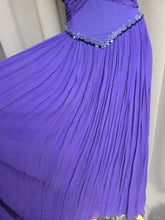 Load image into Gallery viewer, 1940s Purple/Blue Long Evening Dress With Sequins and Drape