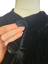 Load image into Gallery viewer, 1930s Black Soft Velvet Fit and Flare Coat