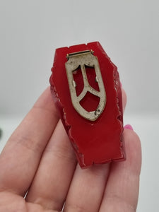 1940s Chunky Red Textured Bakelite Dress Clip
