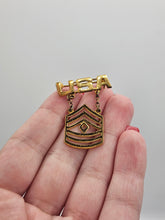 Load image into Gallery viewer, 1940s World War Two US Rank Sweetheart Brooch
