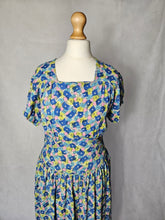 Load image into Gallery viewer, 1940s Bright Colourful Spot Abstract Dress
