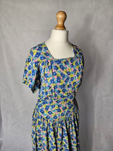 Load image into Gallery viewer, 1940s Bright Colourful Spot Abstract Dress
