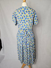 Load image into Gallery viewer, 1940s Bright Colourful Spot Abstract Dress
