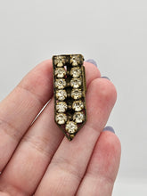 Load image into Gallery viewer, 1920s/1930s Glass Arrow Dress Clip
