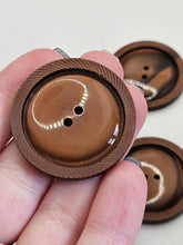 Load image into Gallery viewer, 1940s Brown Buttons
