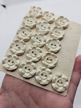 Load image into Gallery viewer, 1940s Deadstock Carded Cream Buttons
