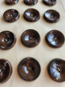 1940s Deadstock Carded Brown Buttons