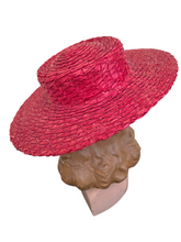 Load image into Gallery viewer, 1940s Huge Red Straw/Raffia Hat With Daisies and Cherries
