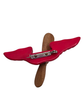Load image into Gallery viewer, 1940s World War Two Bakelite and Wood USAAF Propeller Brooch
