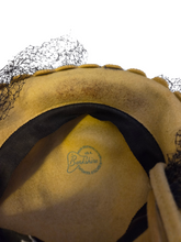 Load image into Gallery viewer, Late 1940s Yellow Felt Tilt Hat With Netting
