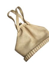 Load image into Gallery viewer, 1940s Mottled Cream/Beige Unusual Box Bag
