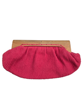 Load image into Gallery viewer, 1940s Hot Pink Knitted Clutch Bag With Wooden Frame
