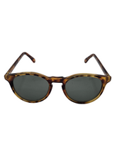 Load image into Gallery viewer, 1940s Torty Effect Sunglasses
