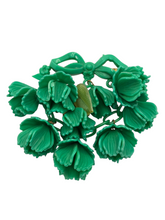 Load image into Gallery viewer, 1940s Huge Green Celluloid Dangly Leaf Brooch
