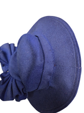 Load image into Gallery viewer, 1940s Bright Colbalt Blue Felt Hat
