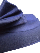 Load image into Gallery viewer, 1940s Bright Colbalt Blue Felt Hat
