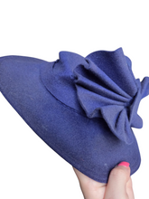 Load image into Gallery viewer, 1940s Bright Colbalt Blue Felt Hat
