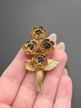 Load image into Gallery viewer, 1950s Enamel Flower Brooch
