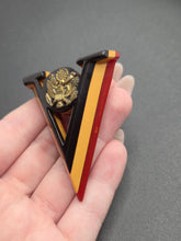 Load image into Gallery viewer, 1940s World War Two Extremely RARE Layered Bakelite Victory Brooch

