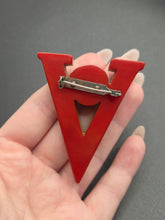 Load image into Gallery viewer, 1940s World War Two Extremely RARE Layered Bakelite Victory Brooch
