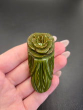 Load image into Gallery viewer, 1940s Chunky Green Carved Bakelite Rose Dress Clip
