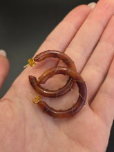 Load image into Gallery viewer, 1940s Brown Bakelite and Wire Hoop Earrings
