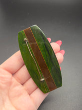 Load image into Gallery viewer, 1940s Green and Brown Marbled Bakelite Laminated Brooch
