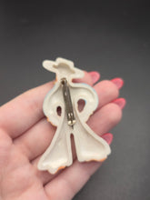 Load image into Gallery viewer, 1940s Celluloid Cowboy Brooch
