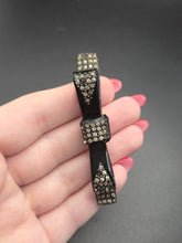 Load image into Gallery viewer, 1930s Art Deco Celluloid 3D Bow Brooch
