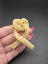 Load image into Gallery viewer, 1940s Spaghetti Pasta Like Celluloid Brooch
