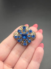 Load image into Gallery viewer, 1930s Czech Blue Glass Filigree Brooch
