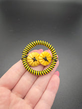Load image into Gallery viewer, 1940s Make Do and Mend Yellow and Black Wirework Brooch
