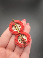 Load image into Gallery viewer, 1940s Red and White Wirework Make Do and Mend Brooch
