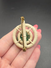 Load image into Gallery viewer, 1940s Green and White Make Do and Mend Wirework Brooch
