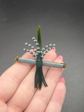 Load image into Gallery viewer, 1940s Blue Make Do and Mend Wirework Bar Brooch
