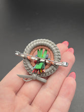 Load image into Gallery viewer, 1940s Grey and Pink Make Do and Mend Wirework Brooch

