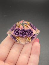 Load image into Gallery viewer, 1940s Purple Reverse Carved Lucite Brooch
