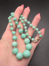 Load image into Gallery viewer, 1930s Deco Green Peking Glass Necklace
