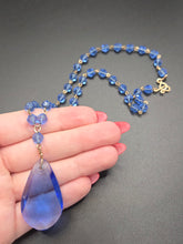 Load image into Gallery viewer, 1930s Blue Glass and Rolled Wire Drop Necklace
