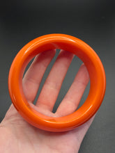Load image into Gallery viewer, 1940s Chunky Bright Orange Bakelite Bangle
