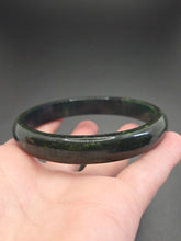 Load image into Gallery viewer, 1940s Blue Moon Bakelite Bangle
