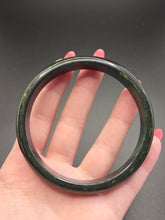 Load image into Gallery viewer, 1940s Blue Moon Bakelite Bangle
