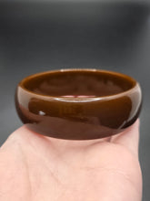 Load image into Gallery viewer, 1940s Chunky Chocolate Brown Bakelite Bangle
