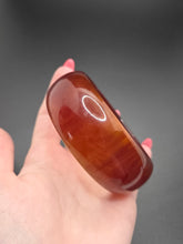 Load image into Gallery viewer, 1940s Chunky Iced Tea Bakelite Bangle

