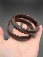Load image into Gallery viewer, 1940s Dark Chocolate Brown Pressed Bakelite Bangle Set
